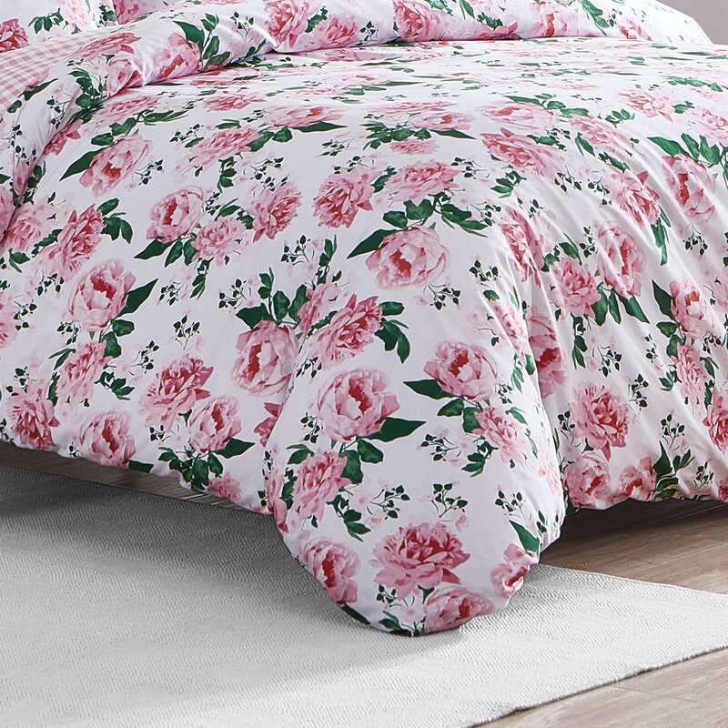 Betsey orders Johnson Rose Twin Comforter Set